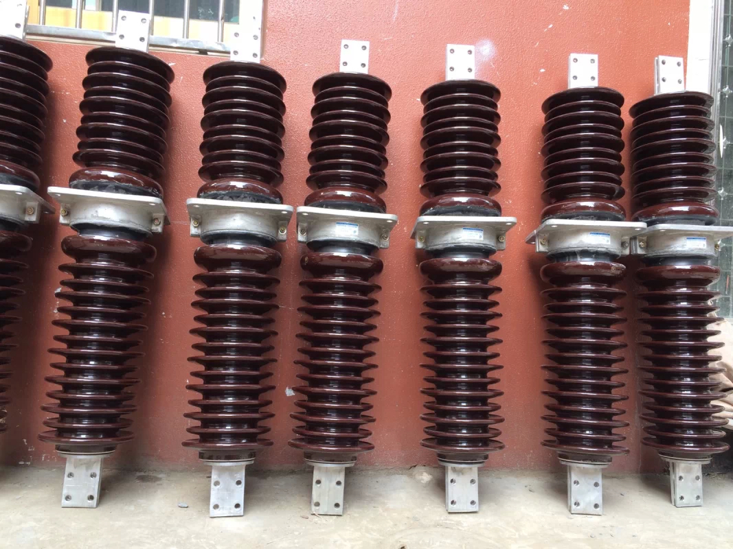 6kV 10kV 20kV 35kV High Voltage Porcelain Wall Bushing for Power